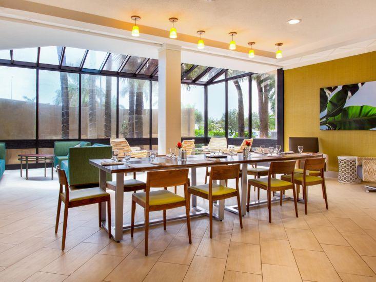Holiday Inn Miami West - Airport Area By Ihg Hialeah Gardens Exteriér fotografie